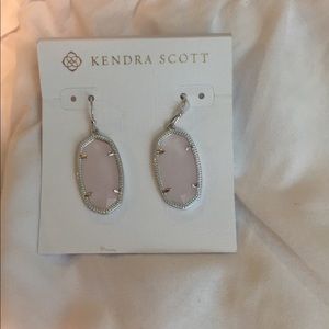 Brand New Kendra Scott earrings